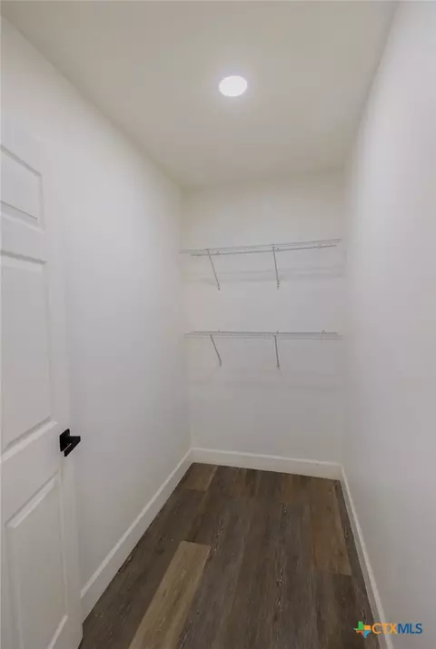 310 E Second St, Cuero, TX 77954 photo 7