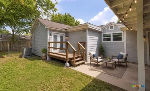 Exterior - 310 E Second St, Cuero, TX 77954 photo 2 of 4