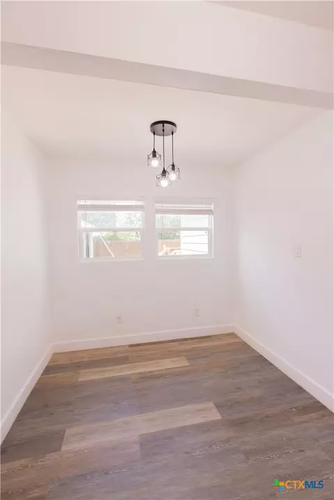 310 E Second St, Cuero, TX 77954 photo 8