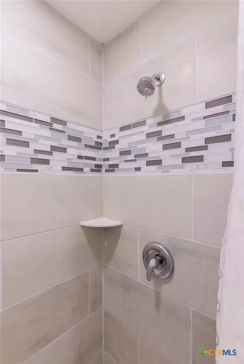 Bath - 310 E Second St, Cuero, TX 77954 photo 6 of 7