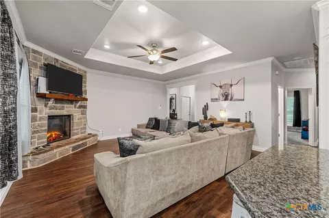 108 Hatter Dr, Moody, TX 76557 photo 6