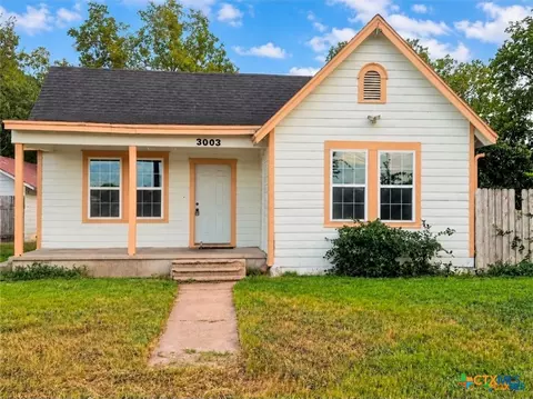 3003 Morgan Dr, Victoria, TX 77901