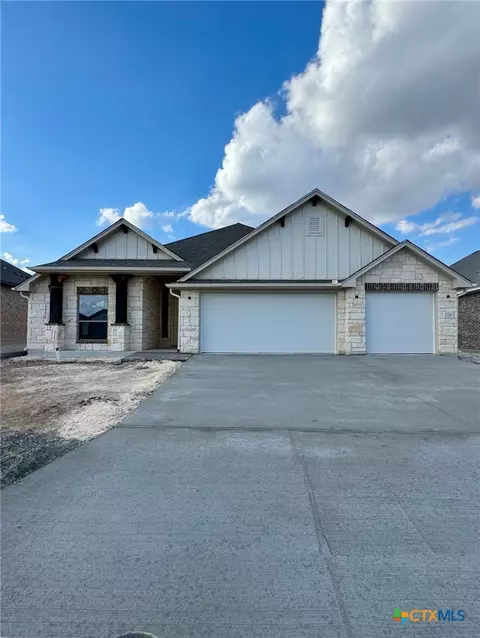 10266 Kimberlite Dr, Temple, TX 76502