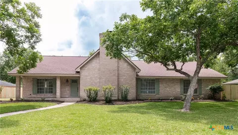 105 Spokane St, Victoria, TX 77904