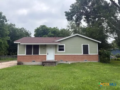 403 S 7th St, Copperas Cove, TX 76522