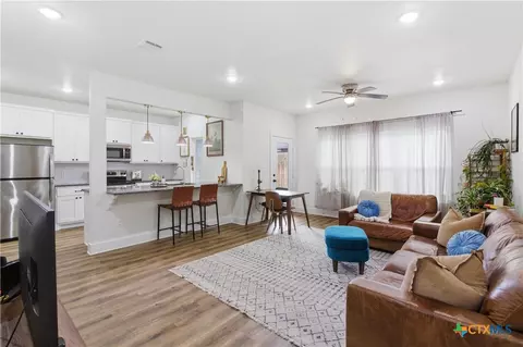 1960 Royal Loop, Belton, TX 76513