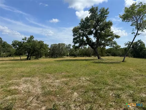 112 Camp Ct, Belton, TX 76513