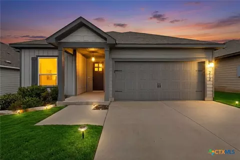 212 Lt John Decker Dr, San Marcos, TX 78666