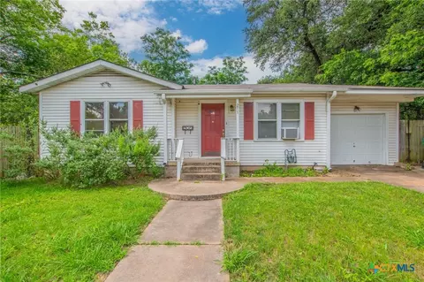 211 W 14th Ave, Belton, TX 76513