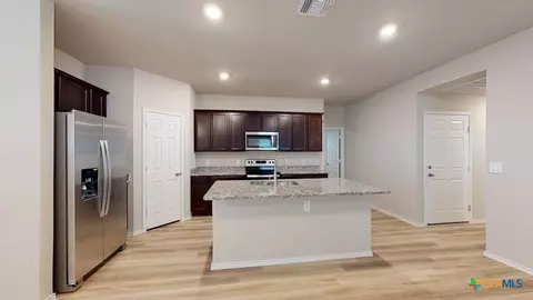 517 Hector Loop, Georgetown, TX 78626 photo 4