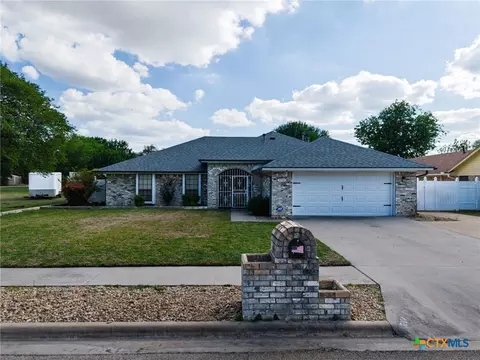 3204 Pebble Dr, Killeen, TX 76542