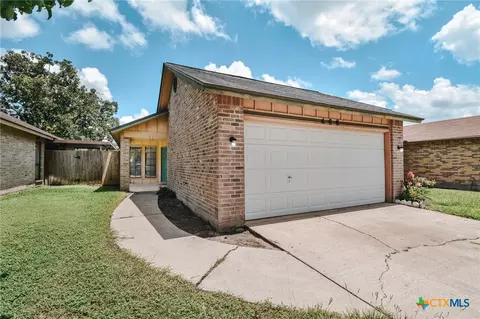 408 Waterford Dr, Victoria, TX 77901