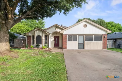 307 Wagontrain Cir, Copperas Cove, TX 76522