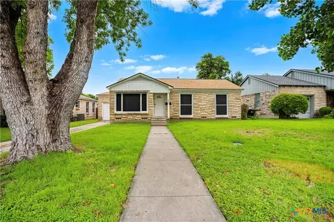 1611 S 33rd St, Temple, TX 76504