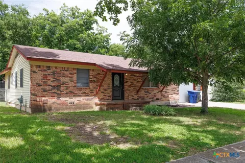 703 W Avenue F, Copperas Cove, TX 76522