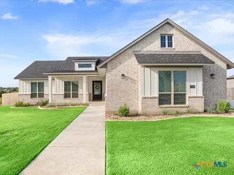 1708 Kellan Dr, Salado, TX 76571