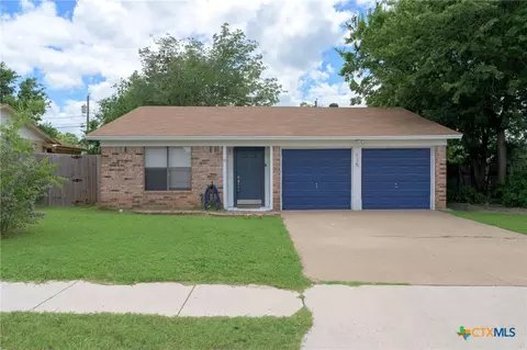 115 W Hogan Dr, Copperas Cove, TX 76522