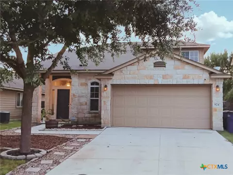 924 Karah, New Braunfels, TX 78130