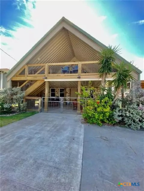411 N Washington Blvd, Port O'connor, TX 77982