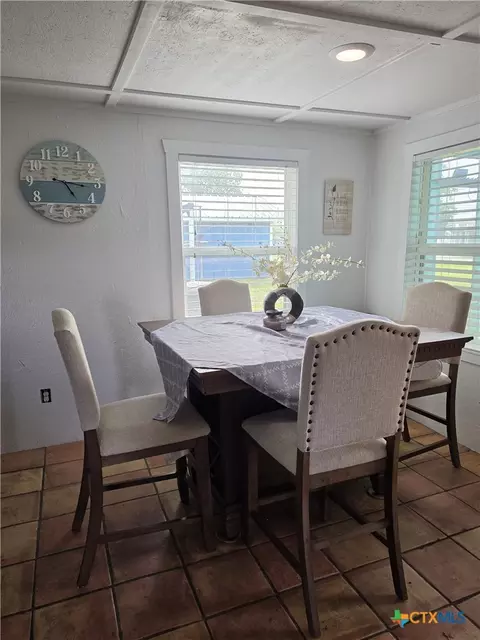 Dining - 503 E Dallas Ave, Seadrift, TX 77983 photo 1 of 1