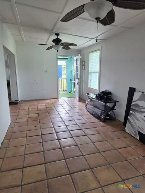 Other - 503 E Dallas Ave, Seadrift, TX 77983 photo 6 of 9