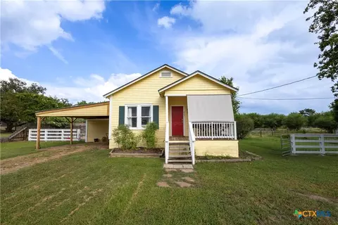 423 Fm 1447, Cuero, TX 77954