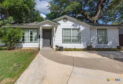500 Mitchell St, Belton, TX 76513