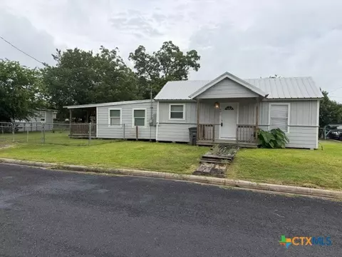 801 E Park Ave, Victoria, TX 77901
