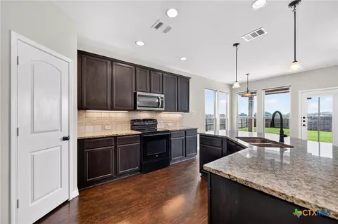 Kitchen - 7905 Northgate Loop, Temple, TX 76502 photo 1 of 2