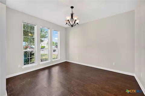 Living - 7905 Northgate Loop, Temple, TX 76502 photo 2 of 8