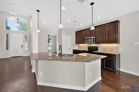 Entry Way - 7905 Northgate Loop, Temple, TX 76502 photo 3 of 5