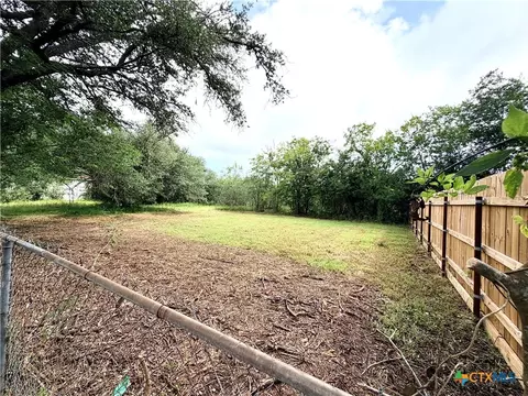 Exterior - 702 E 18th St, Cameron, TX 76520 photo 4 of 6