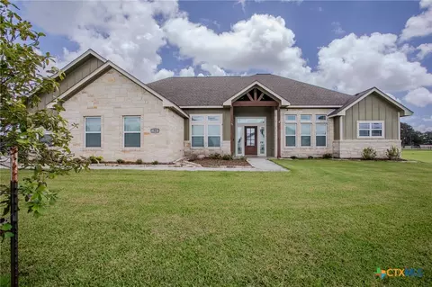 36 Meadow Creek Dr, Inez, TX 77968