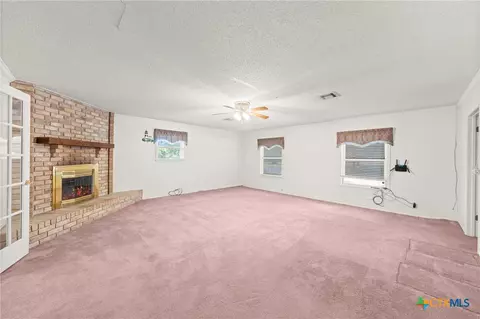 Living - 6050 Epperson Rd, Temple, TX 76504 photo 4 of 7