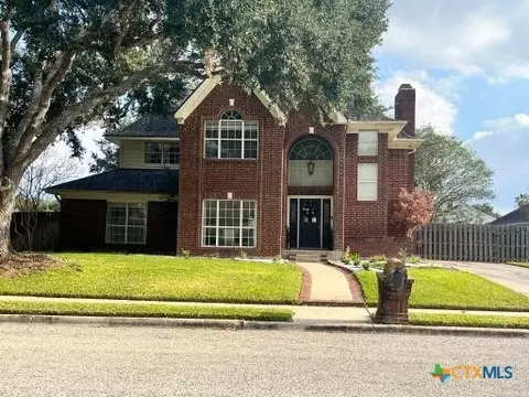 207 Champions Row, Victoria, TX 77904