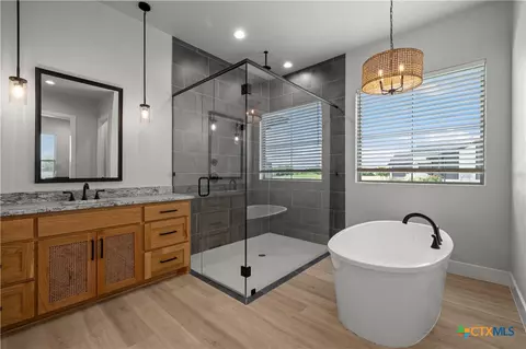 Bath - 8152 Evenfall Ln, Temple, TX 76501 photo 1 of 7