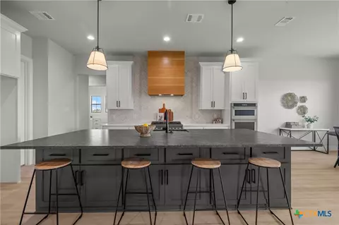Kitchen - 8152 Evenfall Ln, Temple, TX 76501 photo 2 of 5