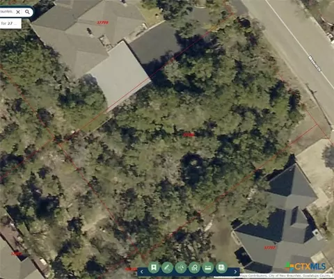 98 Mission Dr, New Braunfels, TX 78130