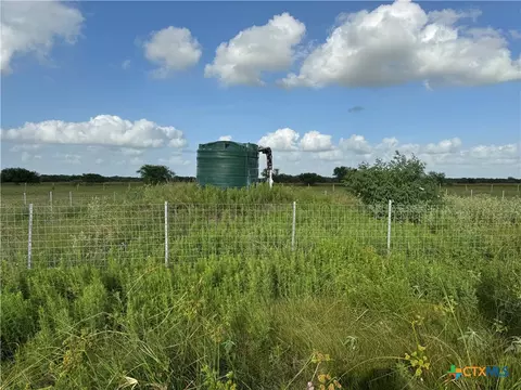 000 County Road 18 3073 Acres Tract 2, Hallettsville, TX 77964