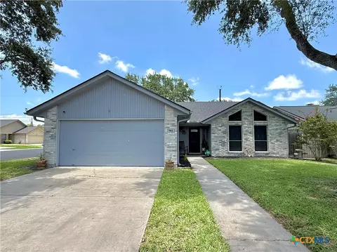901 Taos Dr, Victoria, TX 77904