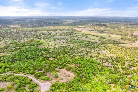 408 Osage Way, Johnson City, TX 78636