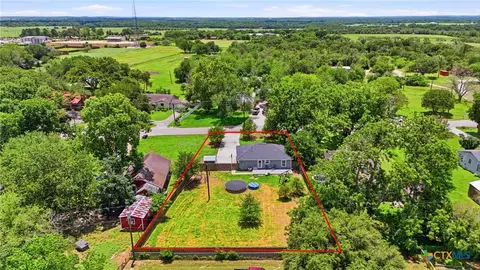 554 W Austin St, Luling, TX 78648 photo 45