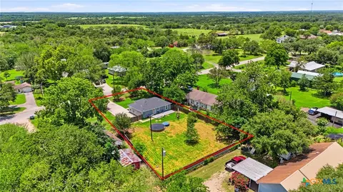 554 W Austin St, Luling, TX 78648 photo 44