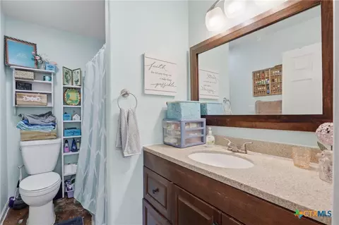 554 W Austin St, Luling, TX 78648 photo 26