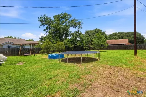 554 W Austin St, Luling, TX 78648 photo 42