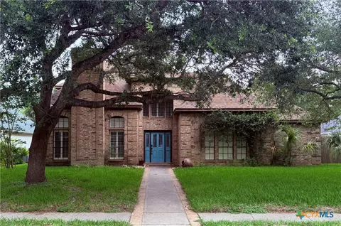 406 Woodway Dr, Victoria, TX 77904