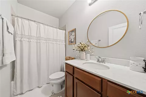Bath - 5612 Markham Dr, Temple, TX 76502 photo 3 of 3