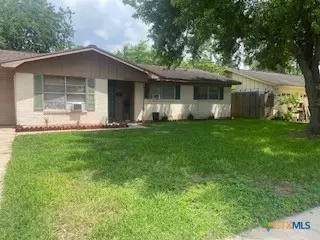 3106 Erwin Ave, Victoria, TX 77901