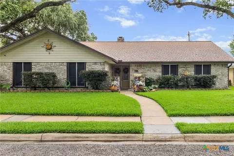 128 Cumberland Gap, Victoria, TX 77904