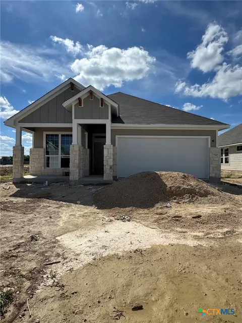 7911 Timber Hollow Ln, Temple, TX 76502